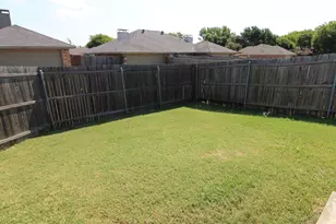 1234 Mockingbird Ln, DeSoto, TX 75115 - Photo 15