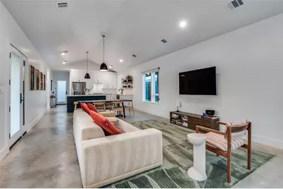 1021 Nomas Street, Dallas, TX 75212 - Photo 5