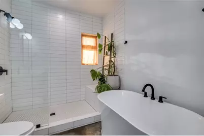 1021 Nomas Street, Dallas, TX 75212 - Photo 19