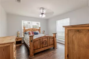 208 Yucca Dr, Weatherford, TX 76087 - Photo 13