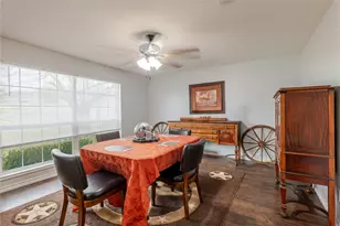 208 Yucca Dr, Weatherford, TX 76087 - Photo 11
