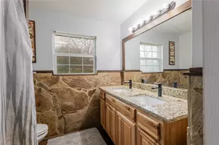 208 Yucca Dr, Weatherford, TX 76087 - Photo 19