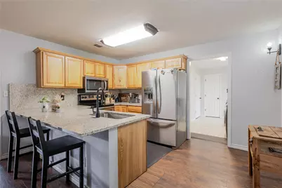 208 Yucca Drive, Weatherford, TX 76087 - Photo 5