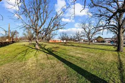508 Fannin Street, Millsap, TX 76066 - Photo 29