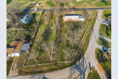 508 Fannin Street, Millsap, TX 76066 - Photo 7