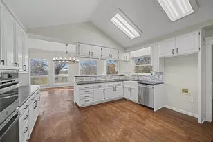 3655 Snow Creek Dr, Fort Worth, TX 76008 - Photo 7