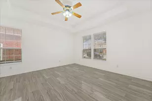 3945 Luke Ln, Carrollton, TX 75007 - Photo 17