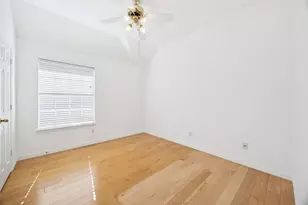 9325 Vista Cir, Irving, TX 75063 - Photo 23