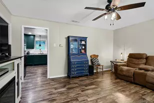 103 Tipton St, Whitesboro, TX 76273 - Photo 9