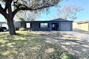 4517 Sherwood Dr, Mesquite, TX 75150 - Photo 1