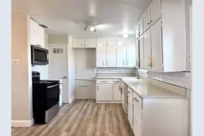 4517 Sherwood Drive, Mesquite, TX 75150 - Photo 7