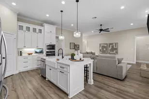 10201 Castleberry Ln, Waco, TX 76712 - Photo 13