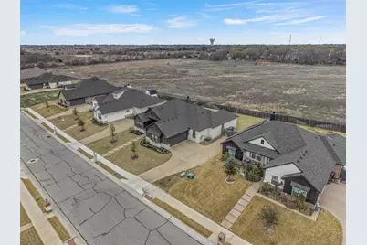 10201 Castleberry Lane, Waco, TX 76712 - Photo 37