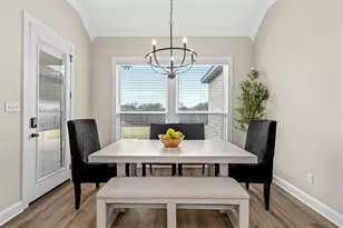 10201 Castleberry Ln, Waco, TX 76712 - Photo 15