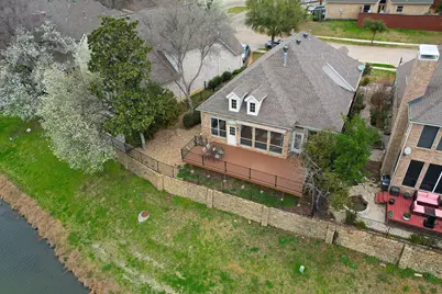 7712 Lakecrest Circle, Irving, TX 75063 - Photo 29
