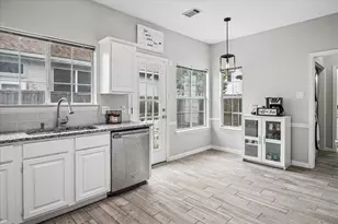 200 Cactus Flower Ct, Irving, TX 75063 - Photo 13