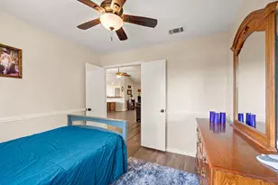 2845 White Oak Dr, Grand Prairie, TX 75052 - Photo 29