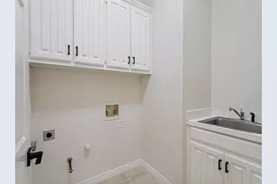 434 Waterside Drive, Irving, TX 75063 - Photo 21
