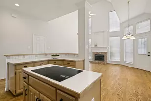 434 Waterside Dr, Irving, TX 75063 - Photo 13