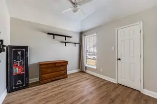 2709 Crystal Falls Dr, Mesquite, TX 75181 - Photo 19