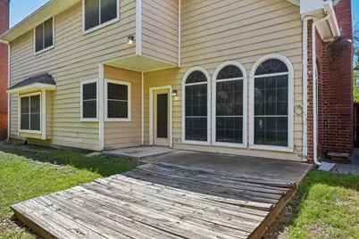 9354 Riverwalk Lane, Irving, TX 75063 - Photo 37