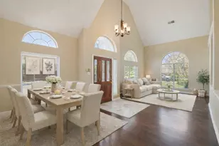 9354 Riverwalk Ln, Irving, TX 75063 - Photo 3