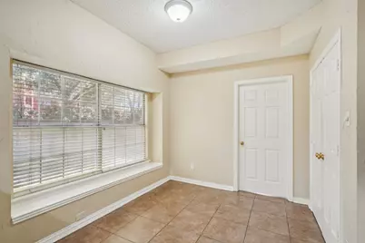 9354 Riverwalk Lane, Irving, TX 75063 - Photo 15