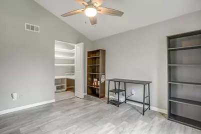 3921 Seven Gables Street, Fort Worth, TX 76133 - Photo 31