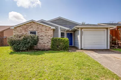 3921 Seven Gables Street, Fort Worth, TX 76133 - Photo 5