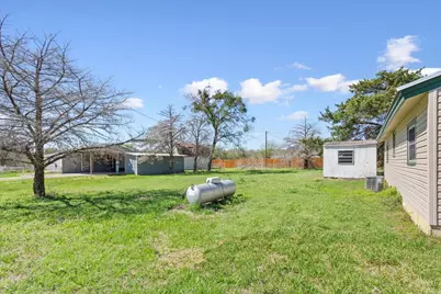 183 3rd Street, Elm Mott, TX 76640 - Photo 23