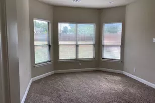 705 Buffalo Creek Dr, Cleburne, TX 76033 - Photo 13