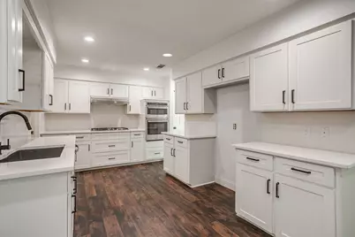 1115 Olde Towne Drive, Irving, TX 75061 - Photo 17