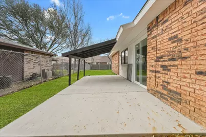 617 Parkvale Lane, Grand Prairie, TX 75052 - Photo 17