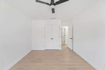 617 Parkvale Lane, Grand Prairie, TX 75052 - Photo 13