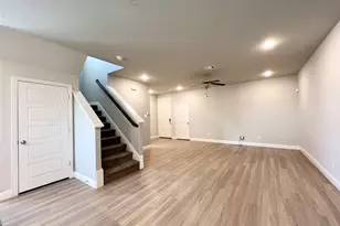 5002 Villas Dr, Sanger, TX 76266 - Photo 13