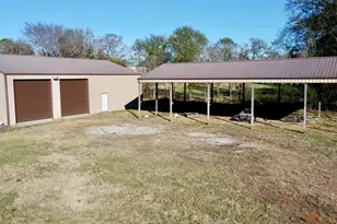 152 Co Rd 2998, Hughes Springs, TX 75656 - Photo 11