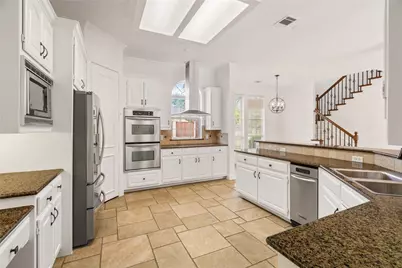 5621 Lindsey Drive, Plano, TX 75093 - Photo 13