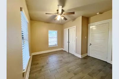 201 Kirksey Street, Waxahachie, TX 75165 - Photo 11