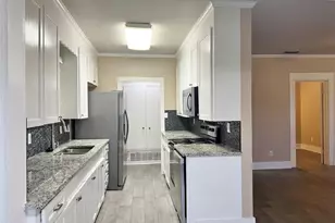 201 Kirksey St, Waxahachie, TX 75165 - Photo 1