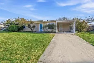 1512 Edison Ave, Bridgeport, TX 76426 - Photo 3