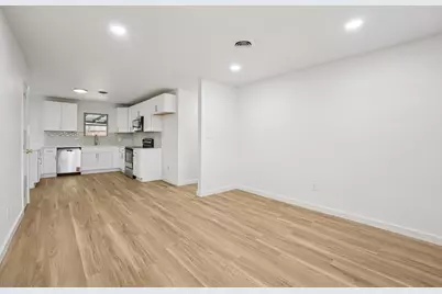 5905 Walraven Circle, Fort Worth, TX 76133 - Photo 13