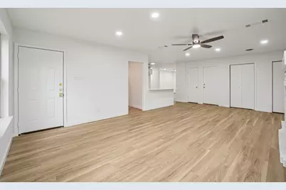 5905 Walraven Circle, Fort Worth, TX 76133 - Photo 9