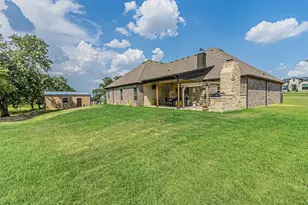1009 Henry Wy, Springtown, TX 76082 - Photo 37