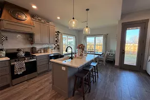 9221 Parkview Cir, Tolar, TX 76476 - Photo 7