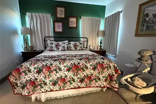 9221 Parkview Cir, Tolar, TX 76476 - Photo 13