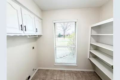 1670 Clydesdale Drive, Lewisville, TX 75067 - Photo 11