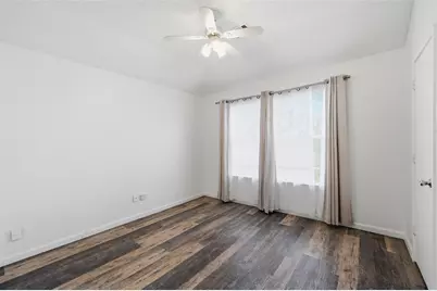 3901 Silver Meadow Lane, Grand Prairie, TX 75052 - Photo 13