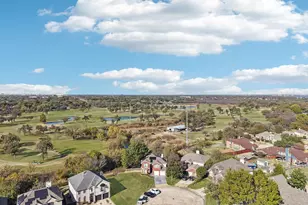 3901 Silver Meadow Ln, Grand Prairie, TX 75052 - Photo 35