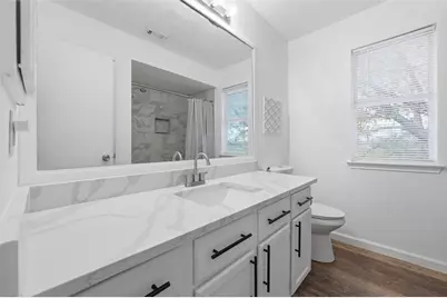 3901 Silver Meadow Lane, Grand Prairie, TX 75052 - Photo 11