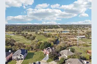 3901 Silver Meadow Lane, Grand Prairie, TX 75052 - Photo 33